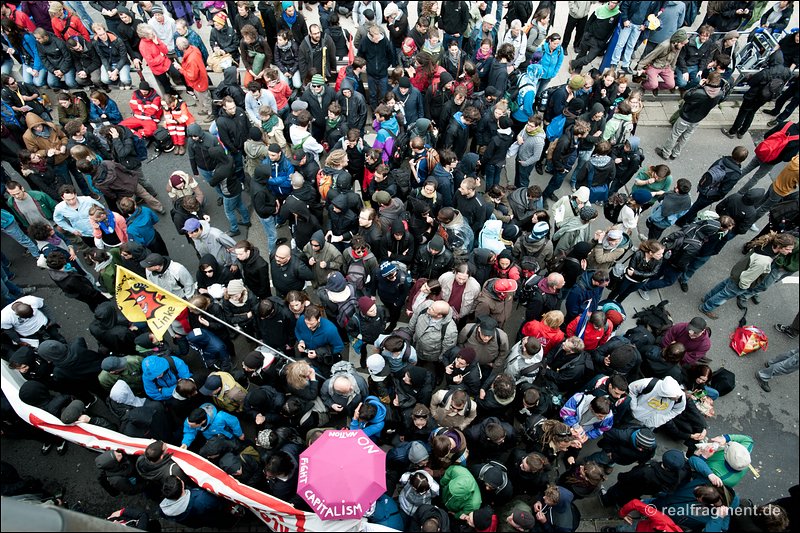 Blockupy Frankfurt: Blockade, Aktion, Demonstration